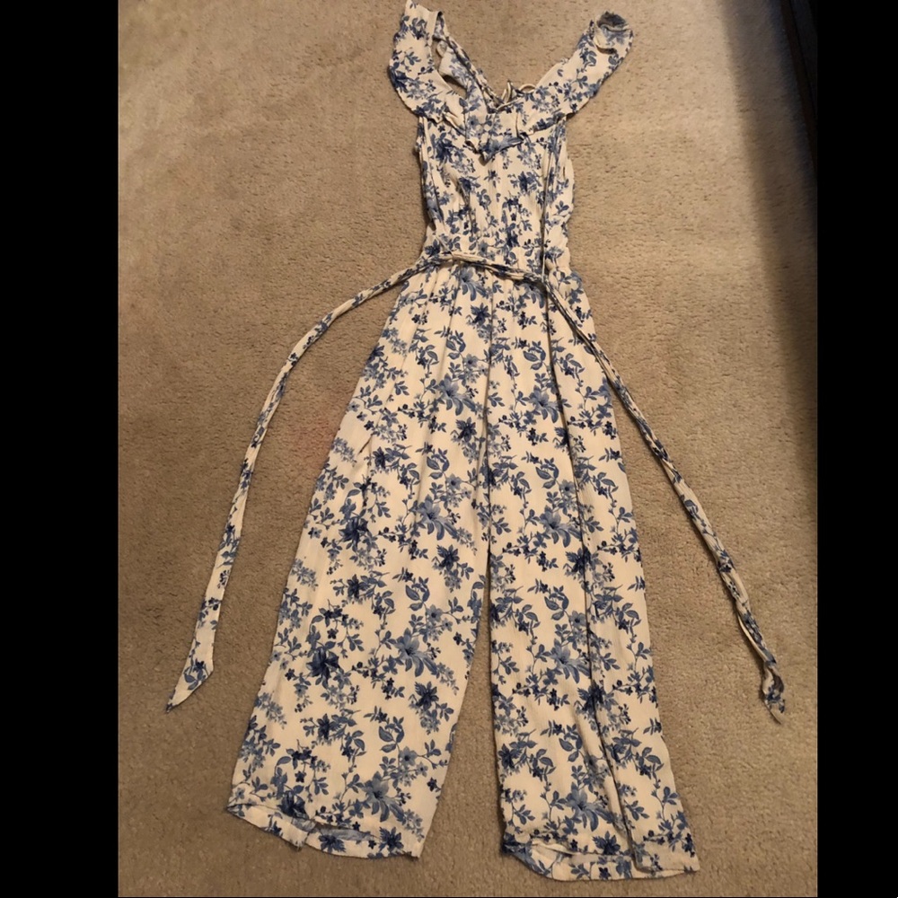 cute american eagle jumpsuit